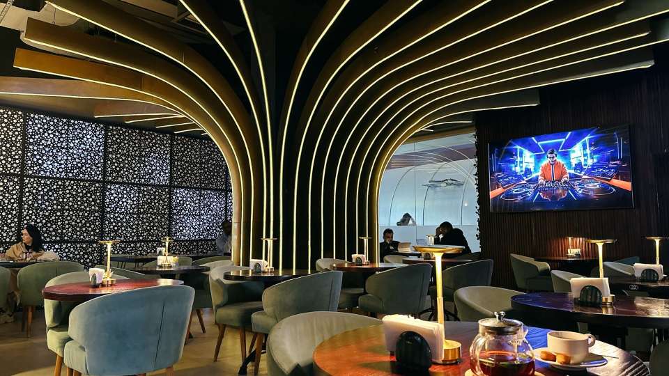 10 Must-Visit Coffee Shops in Dubai